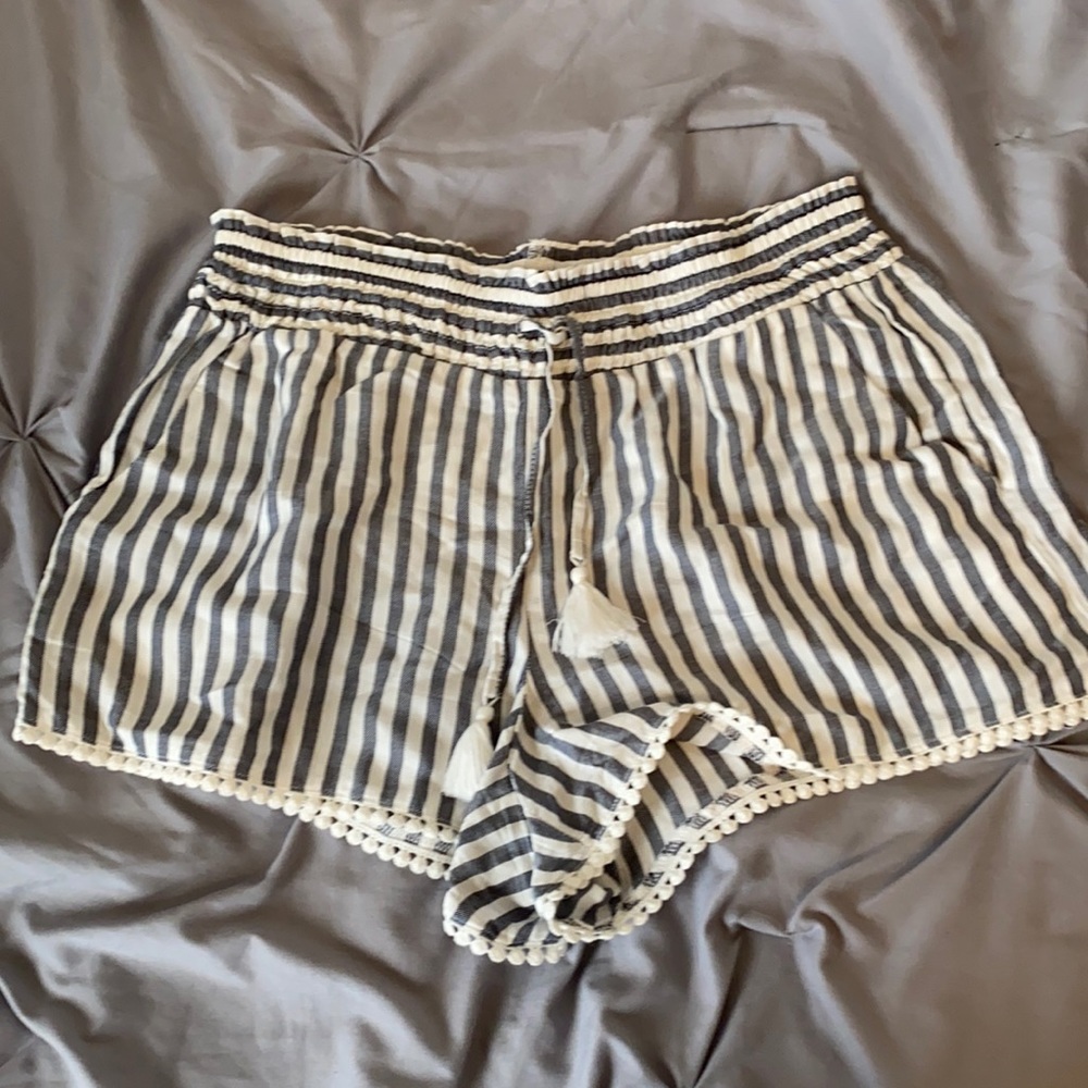 Lose fit shorts with pockets